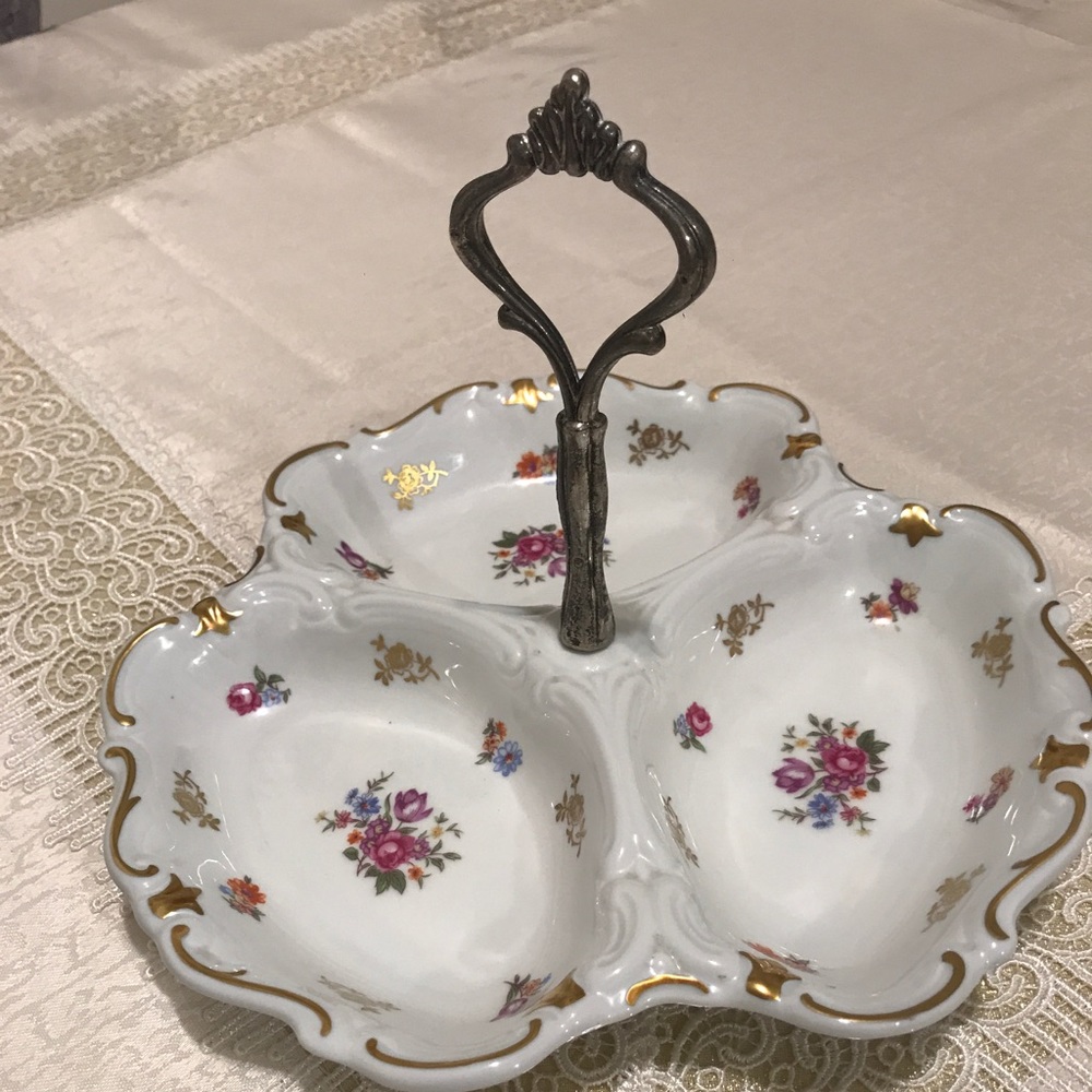 Reichenbach vintage porcelain divided candy/nut